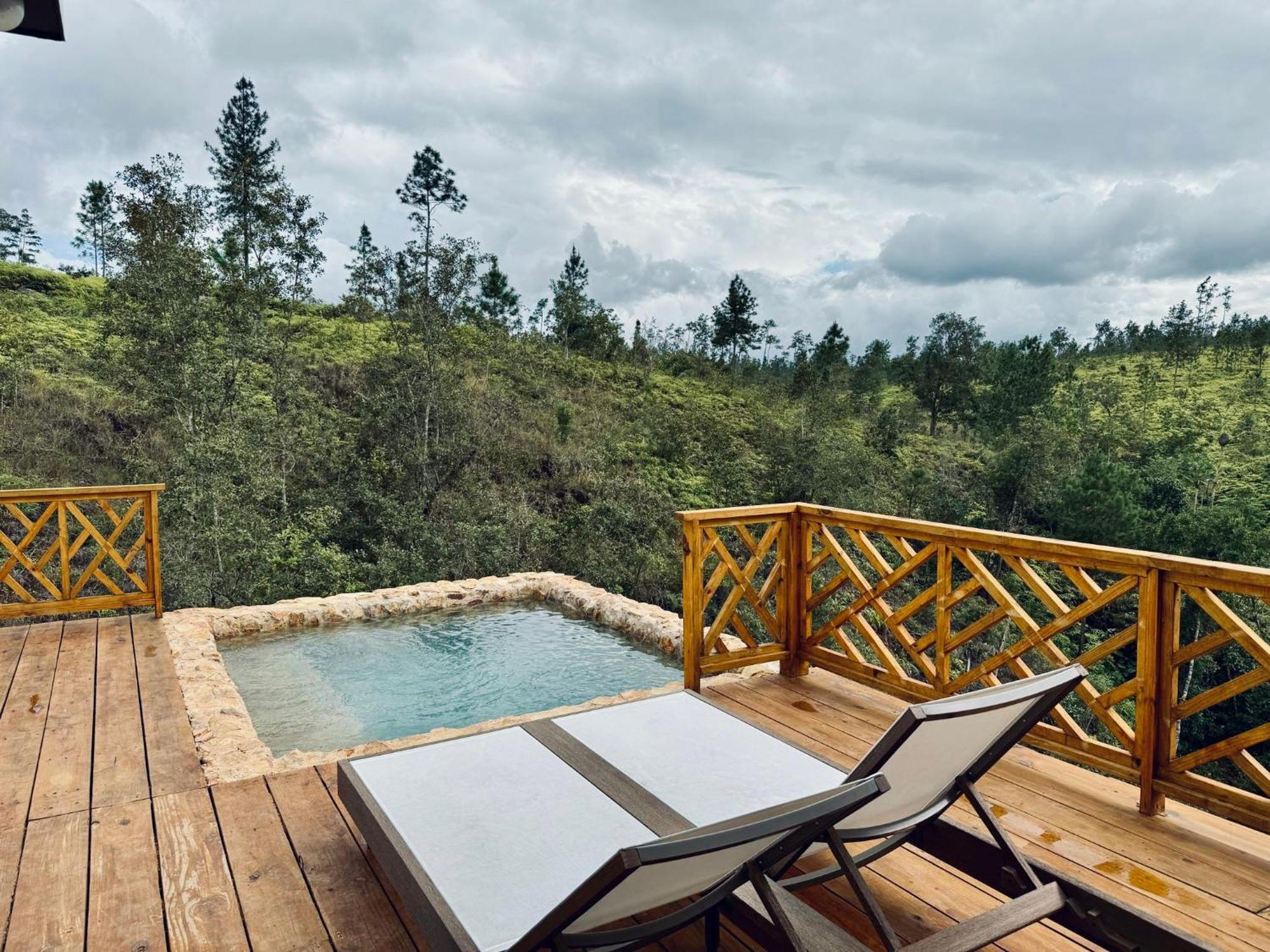 Hidden Valley Wilderness Lodge Blancaneau Dış mekan fotoğraf
